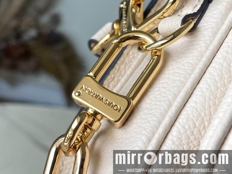 LV Replica Bags Pochette Metis M22942 21.5x13.5x6cm gf