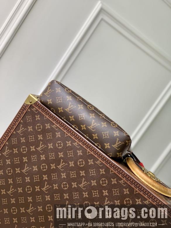 LV Replica Bags Voyage M13199 21x7.5x30cm gf3