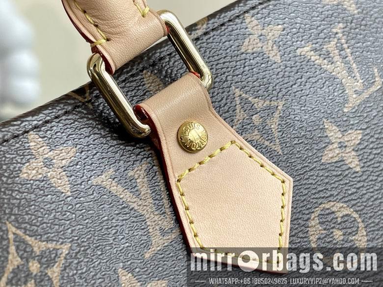 LV Replica Bags AKM51140 36X36X9