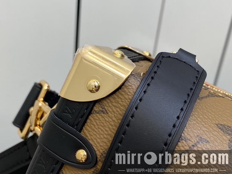 LV Replica Bags side trunk M46815 18x12.5x8cm gf1