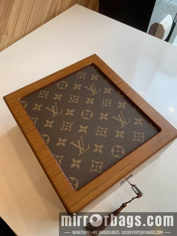 LV Replica Bags LV B01 22.5x20x10cm QS