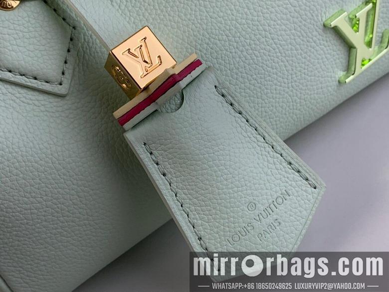 LV Replica Bags Speedy M24598 18x12x10cm gf
