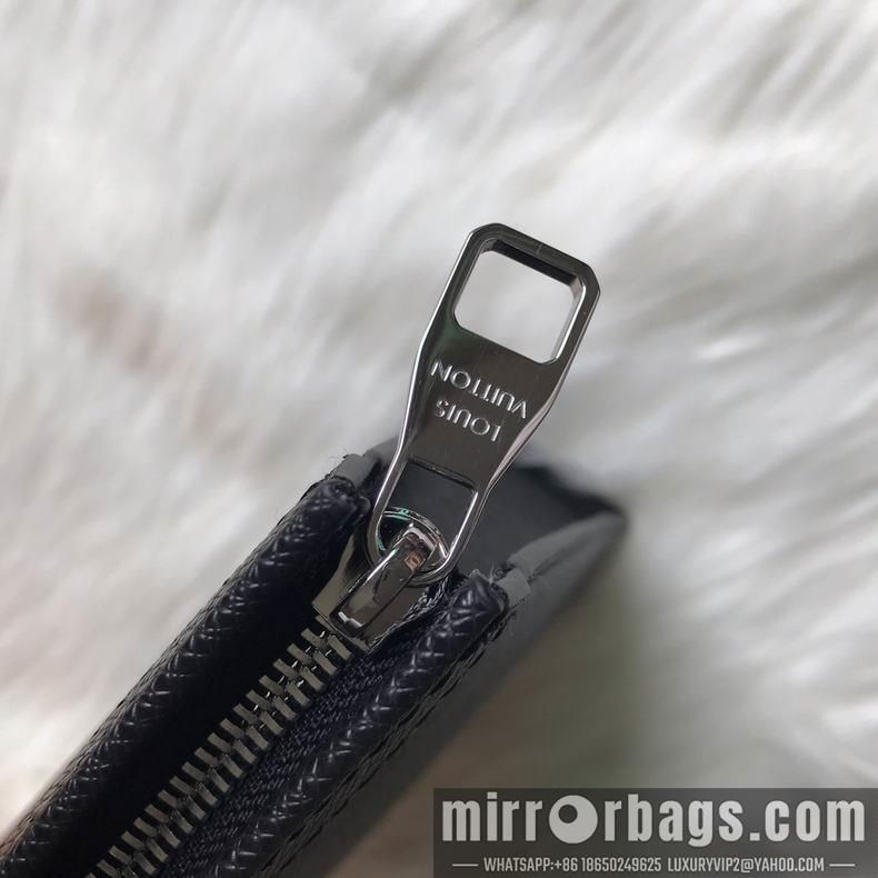 LV Replica Bags Pochette Voyage M30187 27x21 cm gf