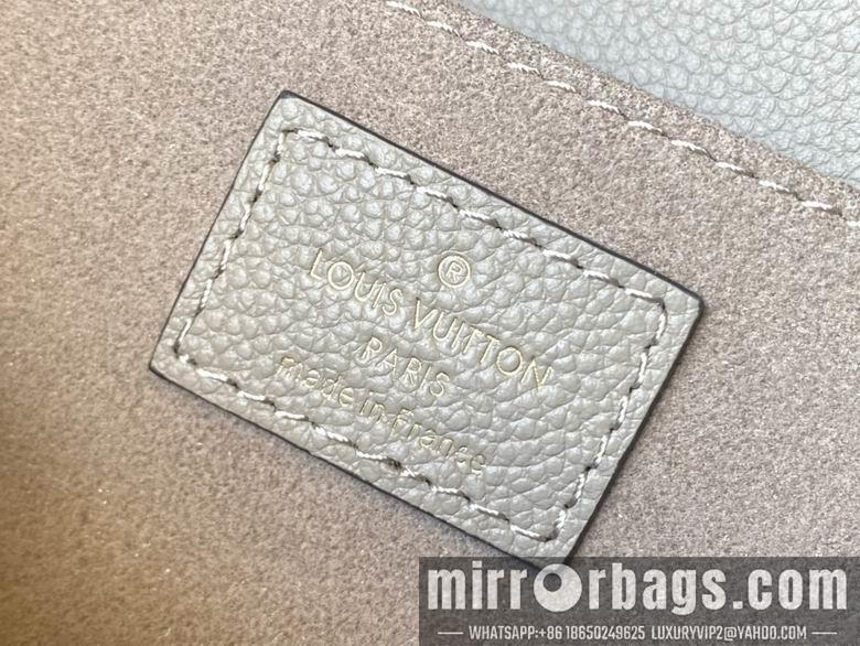 LV Replica Bags Pochette Metis M23081 21.5x13.5x6cm gf