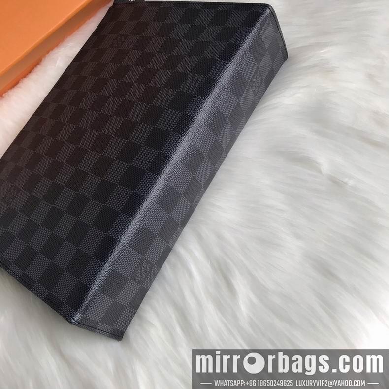 LV Replica Bags Pochette Voyage M47542 26x21x5 cm gf