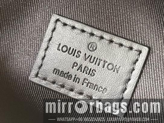 LV Replica Bags S-Lock M81522 12x19x7cm gf