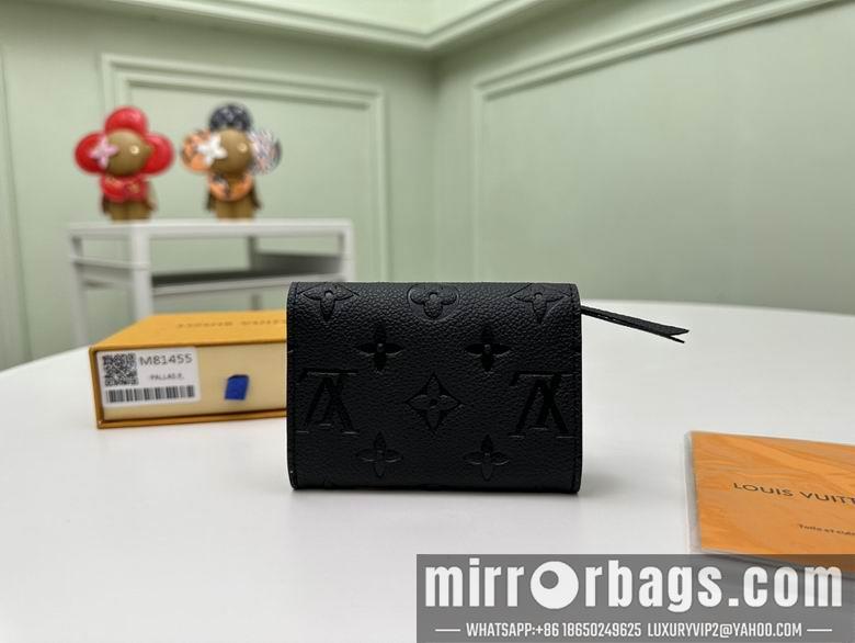 LV Replica Bags M81445 11X8X2.5cm YG 4