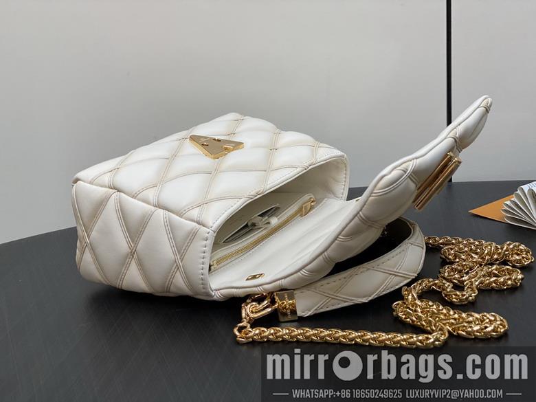 LV Replica Bags Twist M22891 23x16x10cm gf3