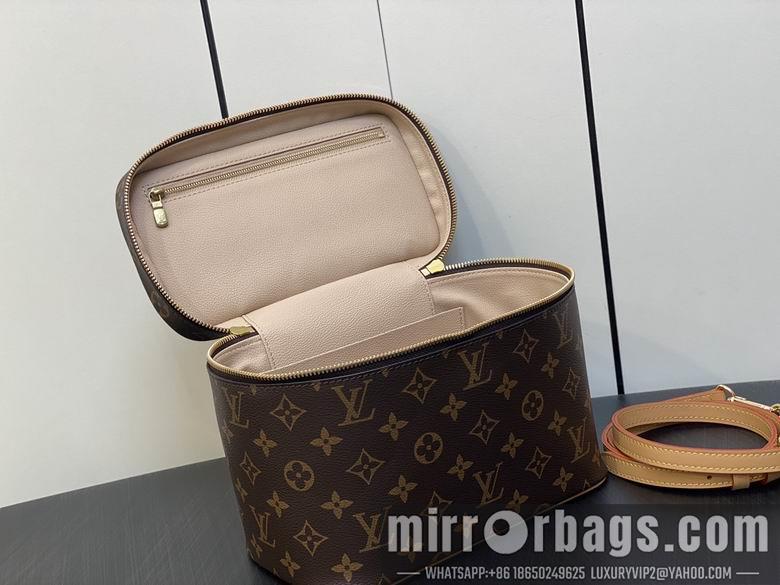 LV Replica Bags NiceNano M42265 24x18x14.5cm gf