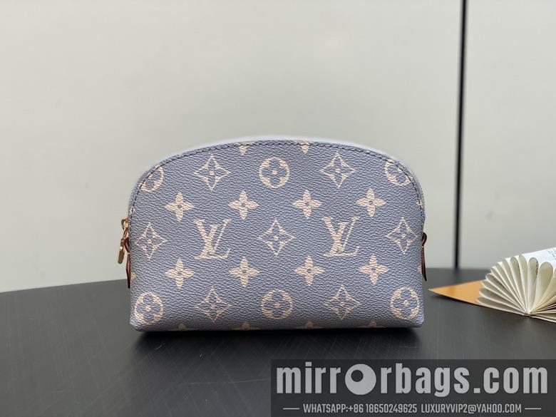LV Replica Bags Cosmetique M12440 19x12x6cm gf