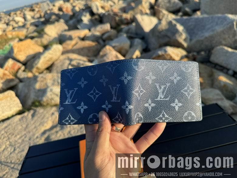 LV Replica Bags M11547 11.5X9X1.5cm YG 2colour