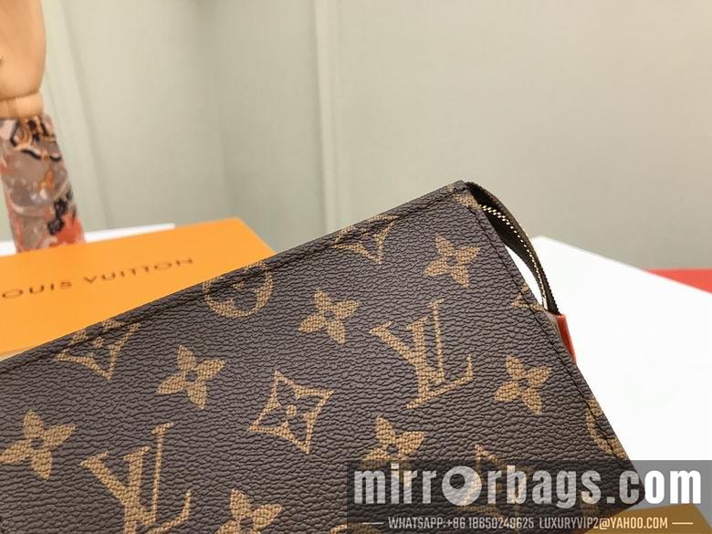 LV Replica Bags M47546 15X10X4.5cm