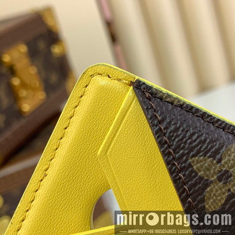LV Replica Bags m13185 9.5x0.5x6.5cm gf4