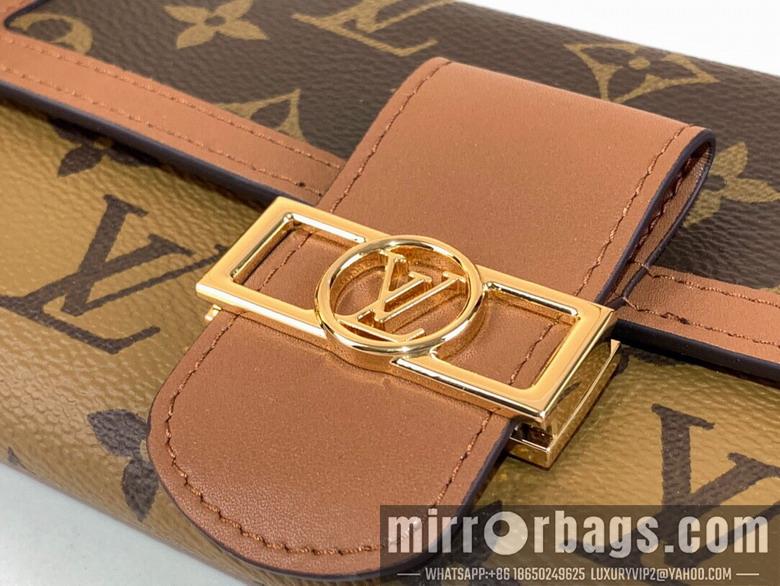 LV Replica Bags Sarah m46645 10x2x19cm gf