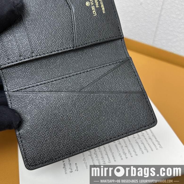 LV Replica Bags M63144 11X8X1.5cm
