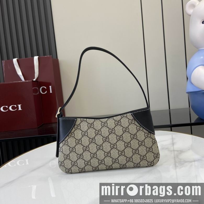 Gucci Replica Bags 820696 23X13X2cm