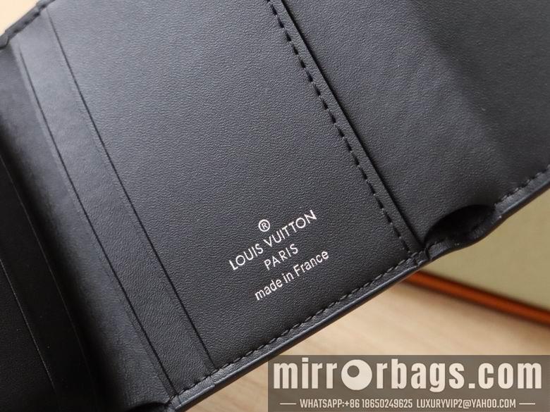 LV Replica Bags M67498 9.8X7.8X1cm