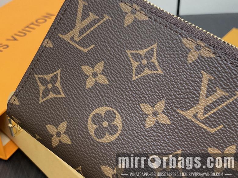 LV Replica Bags Zippy M11611 21x2.5x10cm gf2