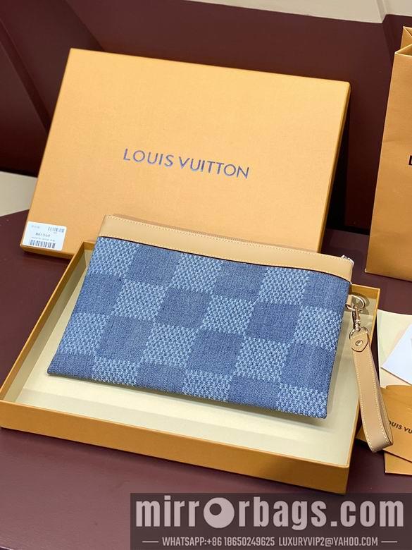LV Replica Bags M81570 30X21.5X1cm