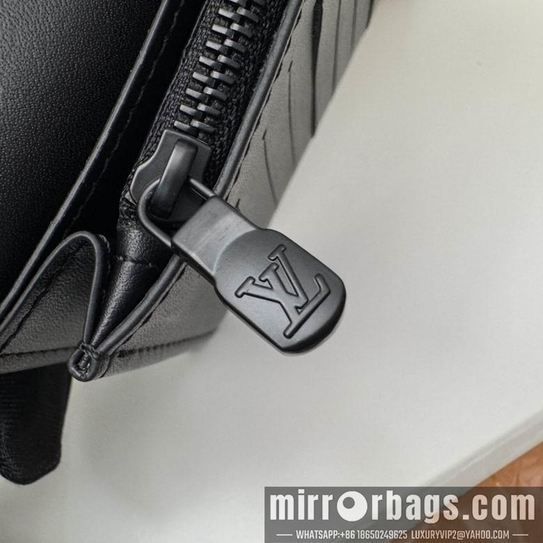 LV Replica Bags M62900 10X19X2cm
