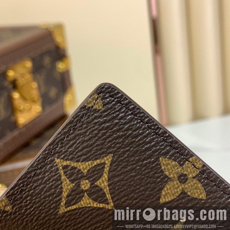 LV Replica Bags m12834 7.5x11.1x1cm gf