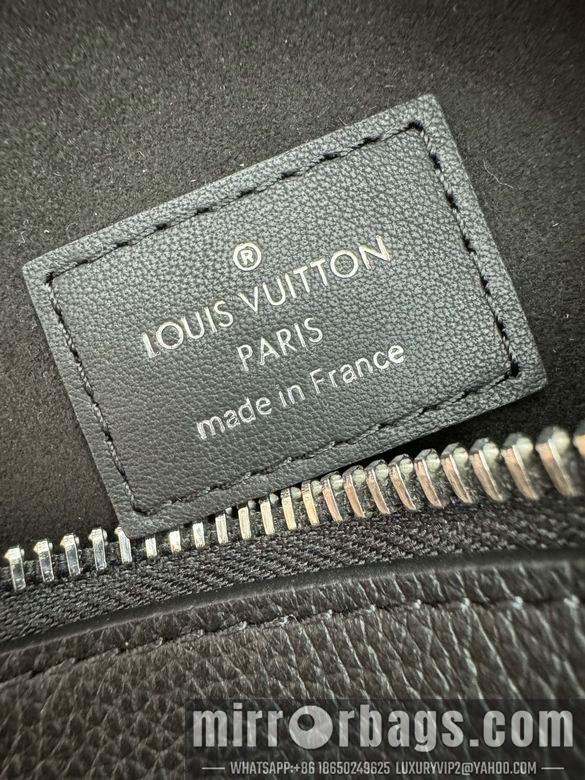 LV Replica Bags M25160 18X12.5X8cm