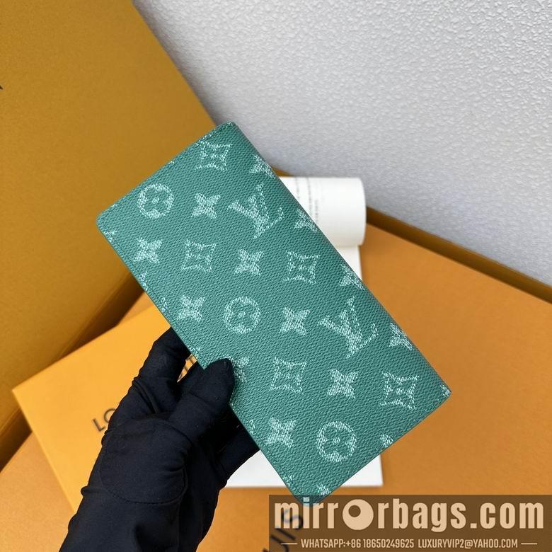 LV Replica Bags M12656 19X2X10cm