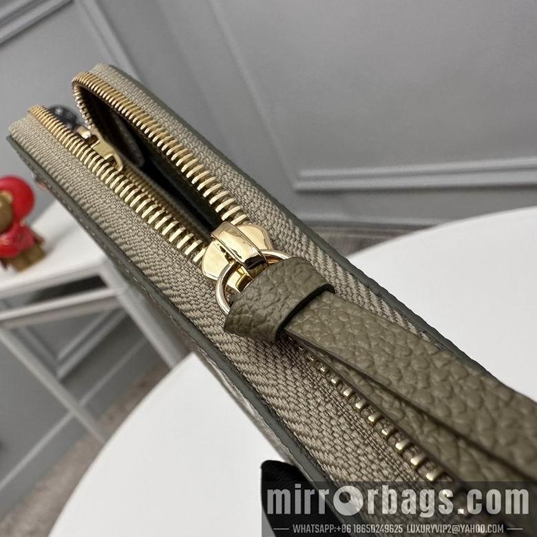 LV Replica Bags M82478 20X9X2cm