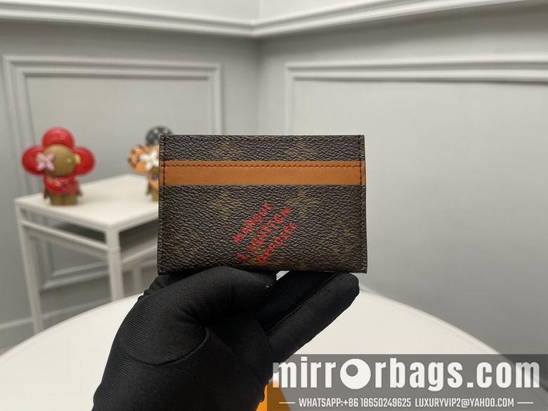LV Replica Bags M11707 11X7X1.5cm