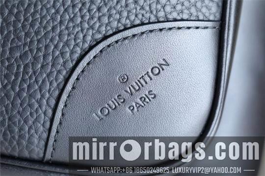 LV Replica Bags Dean M59924 31x41.5x15.5cm gf