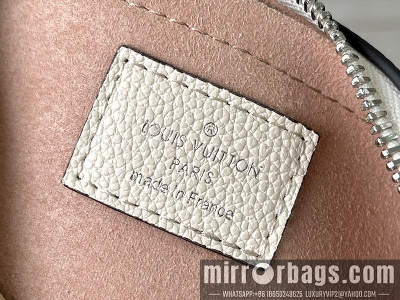 LV Replica Bags Marellini M20998 19x13.5x6.5cm gf
