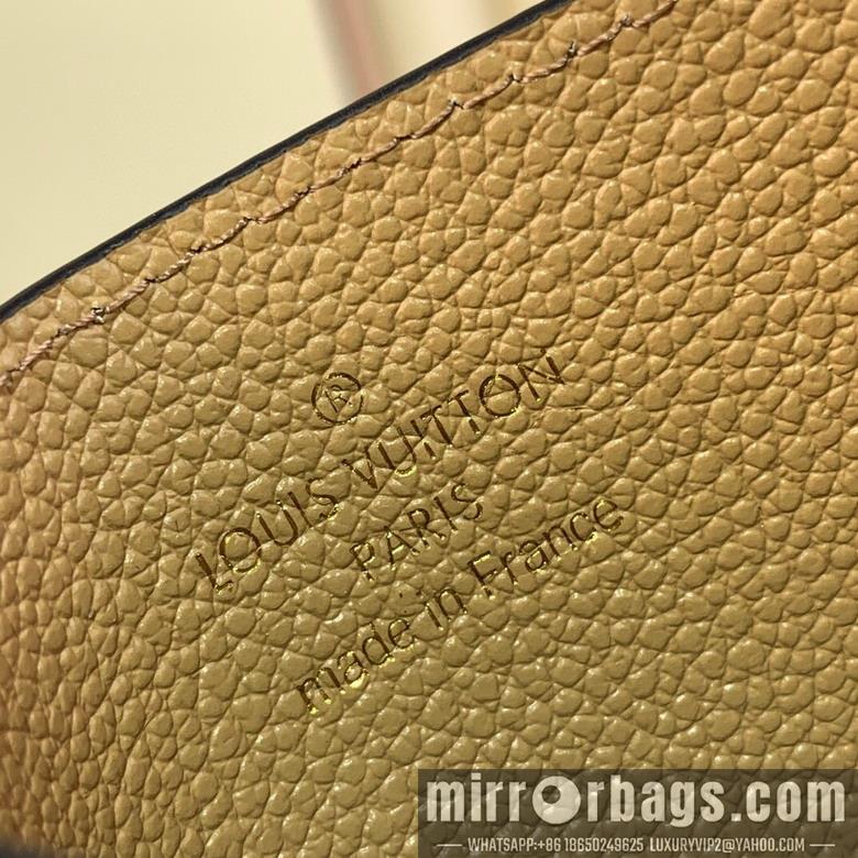 LV Replica Bags M62170 11x7.5x0.4cm gf.
