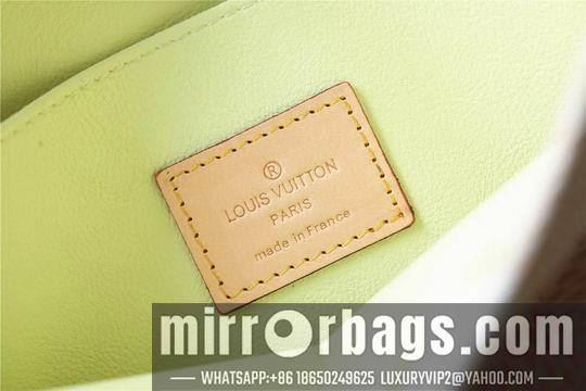 LV Replica Bags pocket N40740 20x25x5.5cm gf