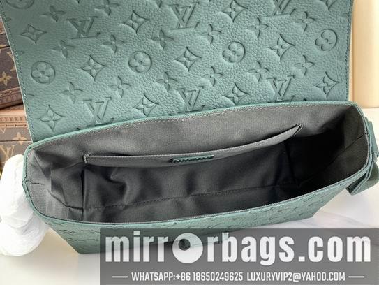 LV Replica Bags S-Cape M24439 28x16x10cm gf