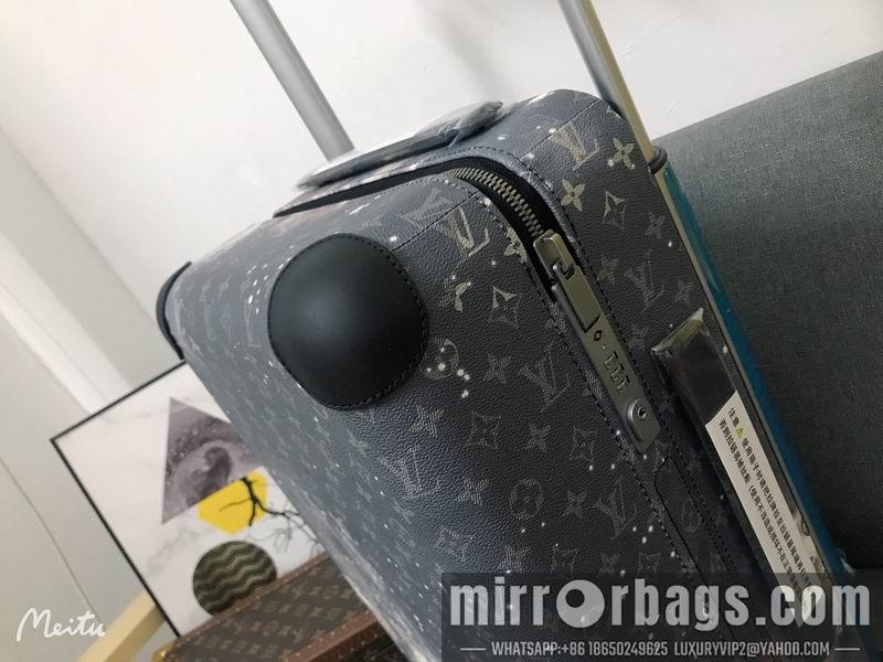 LV Replica Bags LV Horizon 35x23x55cm Qs