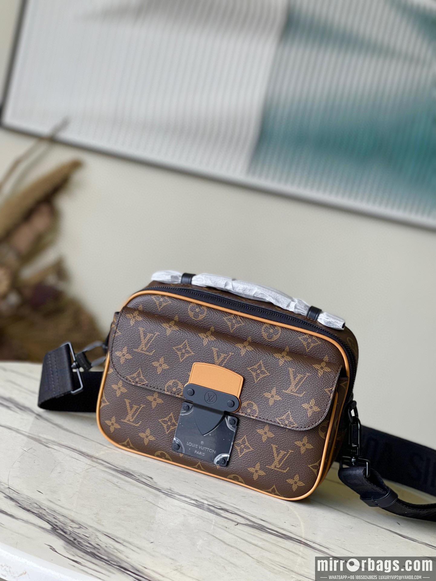 LV Replica Bags S Lock M46688 22x18x8cm gf