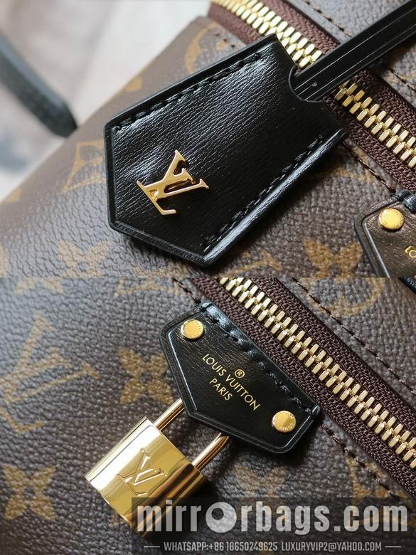 LV Replica Bags M47125 19X11.5X6.5cm