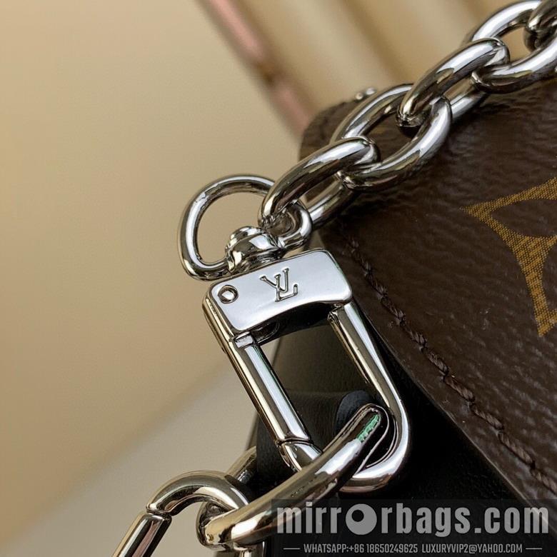 LV Replica Bags Camera Box M82465 12.5x17.6x6cm gf.