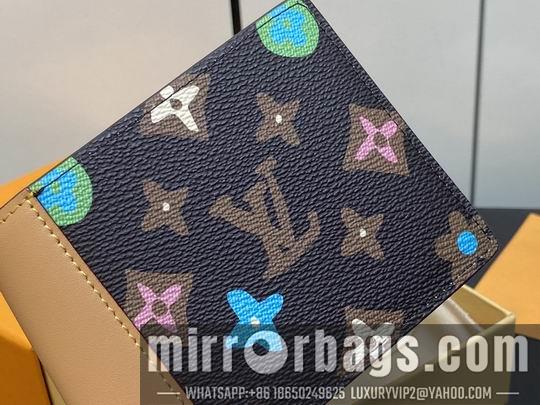LV Replica Bags Multiple M83334 11.5x9x1.5cm gf1