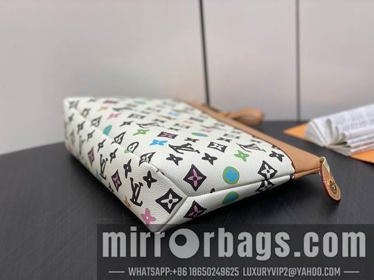 LV Replica Bags Voyage M83568 32x21x8cm gf