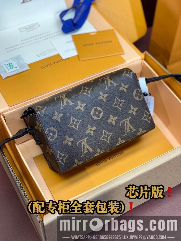 LV Replica Bags M83613 18X11X6.5cm