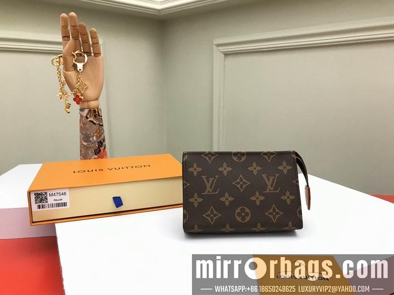LV Replica Bags M47546 15X10X4.5cm