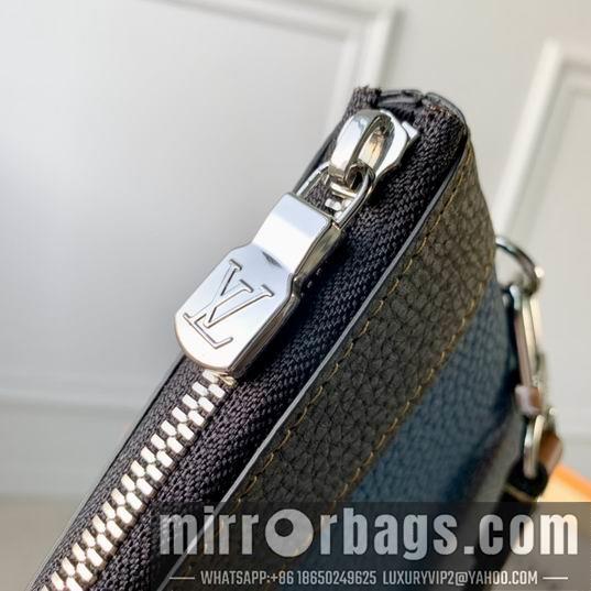 LV Replica Bags Pochette To-Go M81781 30x21.5x1cm gf