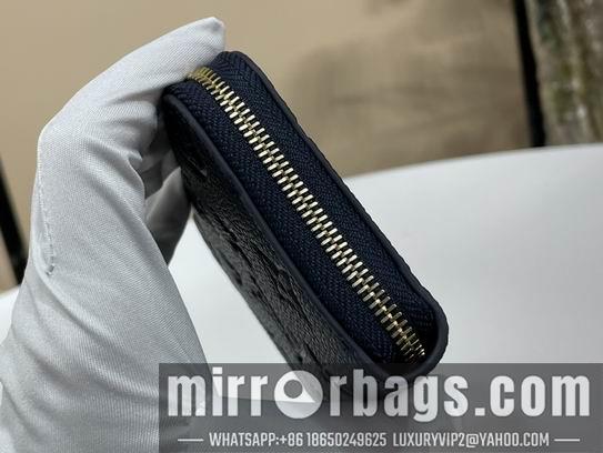 LV Replica Bags zippy m83606 11x8.5x2cm gf