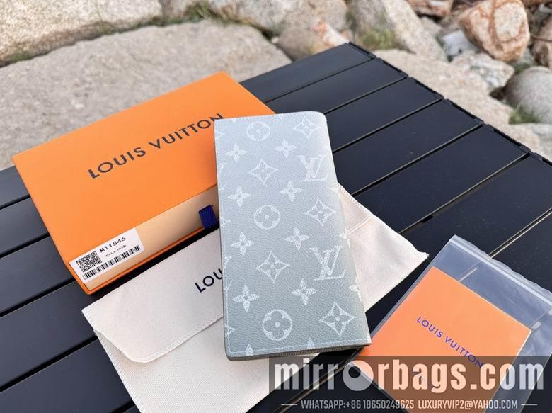 LV Replica Bags M11546 10X19X2cm YG 2colour