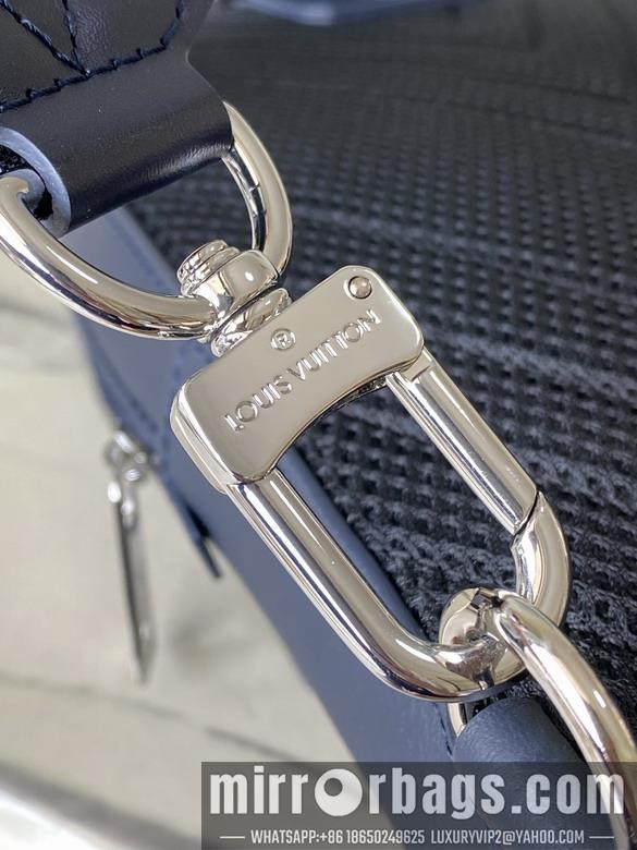 LV Replica Bags Pilot M11601 20x30x4cm gf
