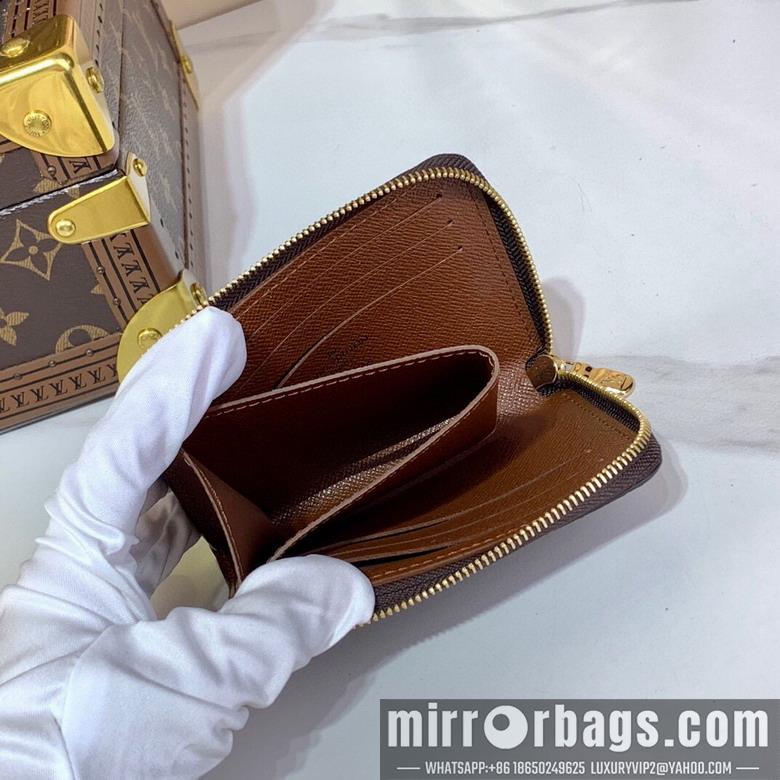 LV Replica Bags M83476 11x8.5x1.5cm gf1