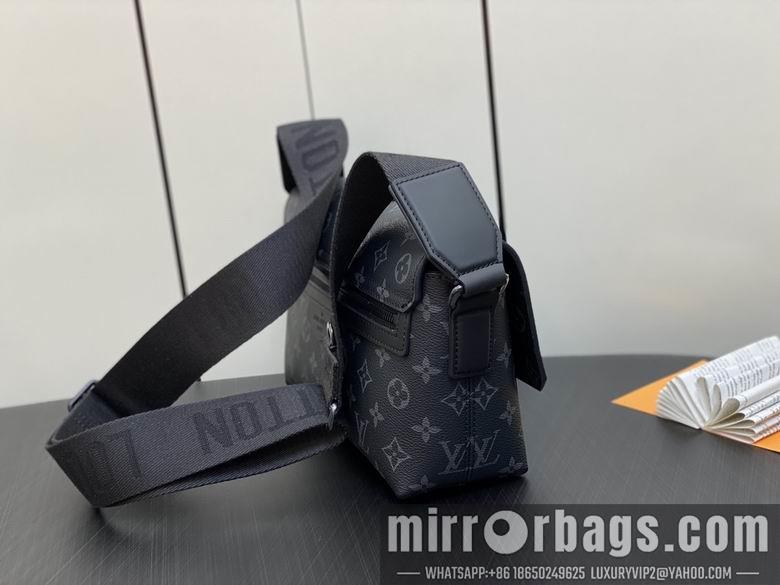 LV Replica Bags S-Cape M46794 28x16x10cm gf