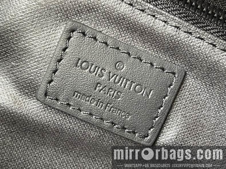 LV Replica Bags Dopp kit M59478 28x15x16.5 cm gf