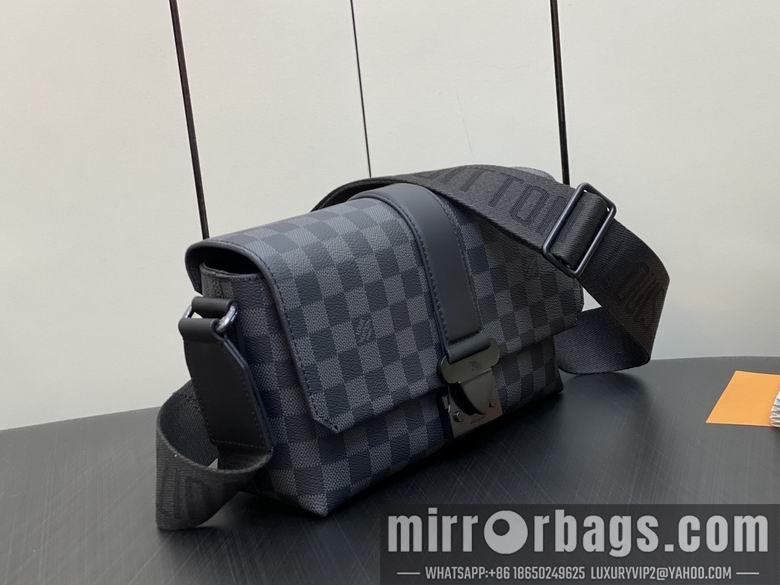 LV Replica Bags S-Cape M46794 28x16x10cm gf